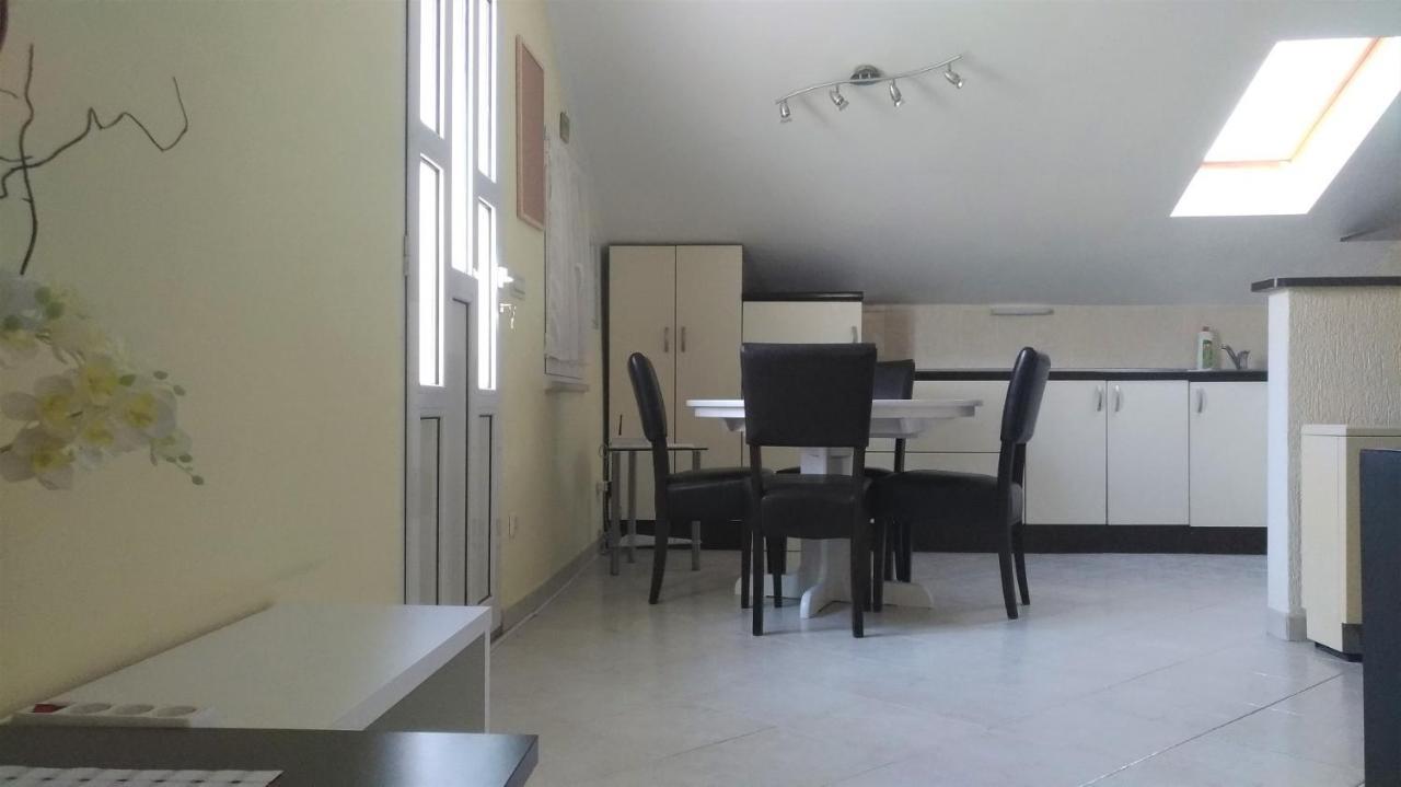 Apartments Antun ดูบรอฟนิก ภายนอก รูปภาพ
